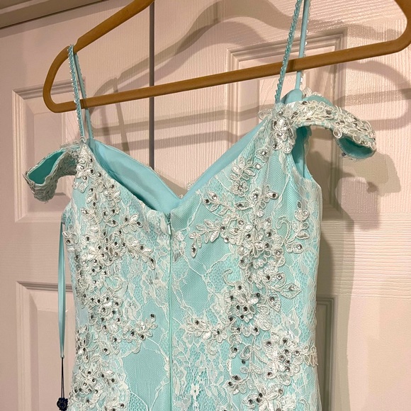 NEW ROYAL QUEEN COLLECTION AQUA MERMAID FORMAL GOWN - Picture 12 of 14